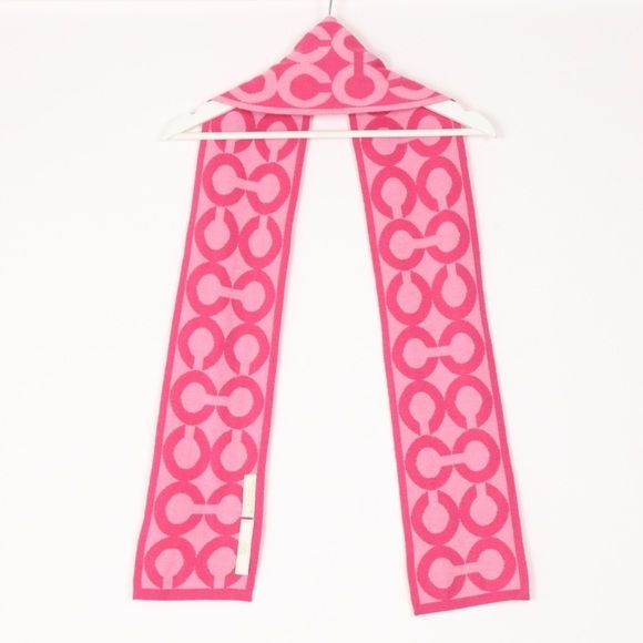Coach Logo Merino Wool Scarf - Picture 4 of 6